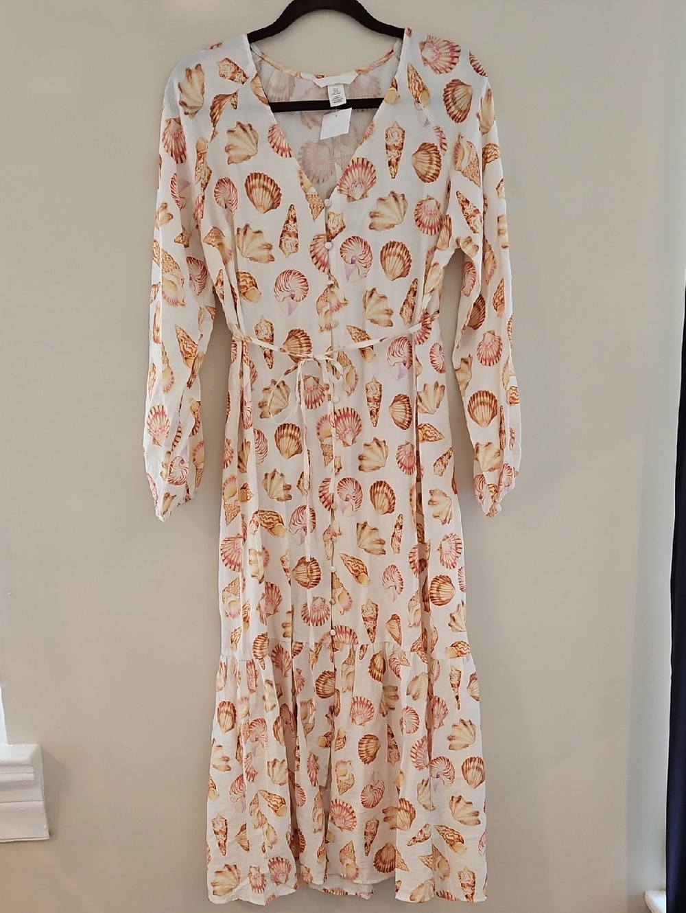 H&M White Seashell Print Long Sleeve Midi Dress, Size XS